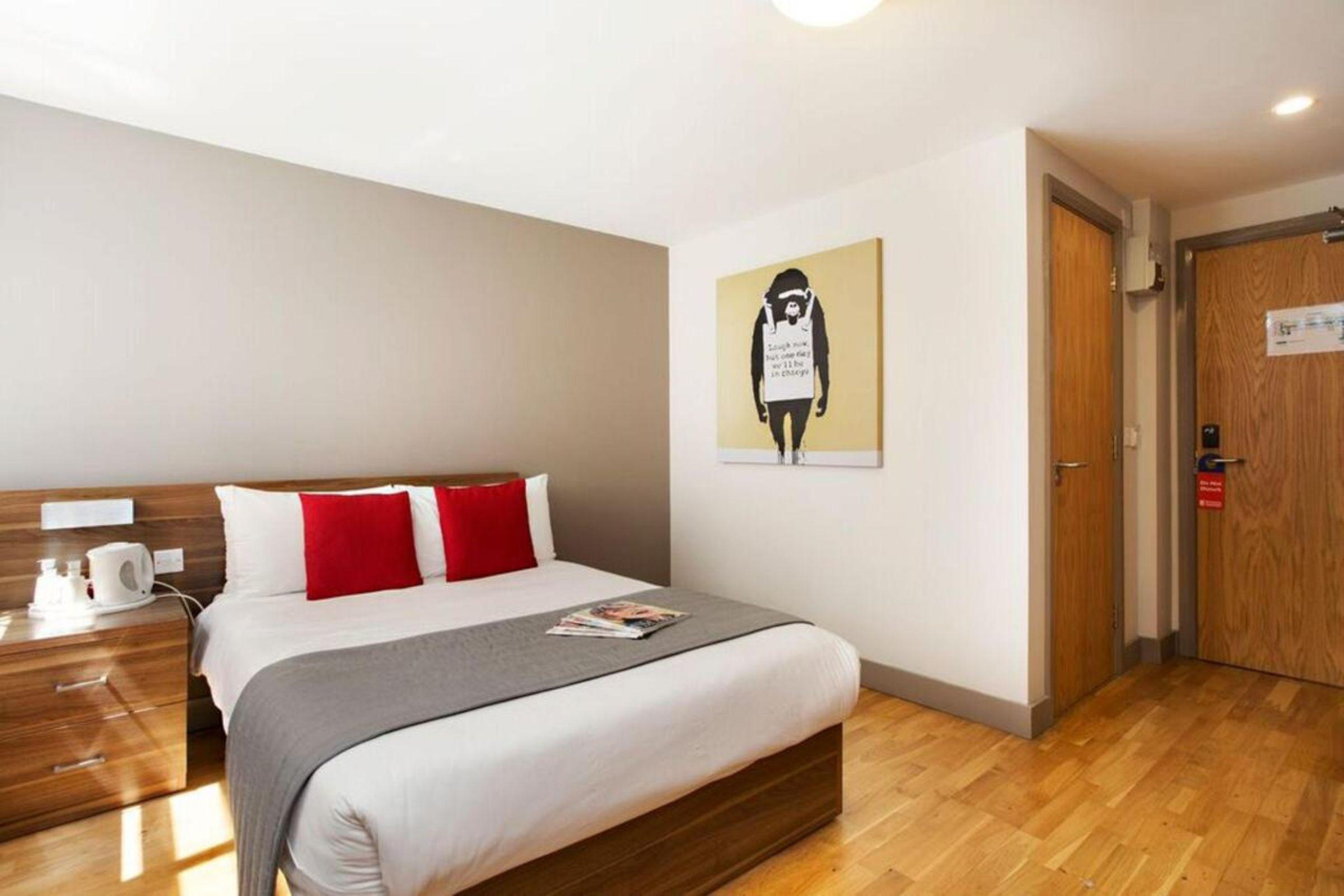 ברייטון Britannia Study Hotel מראה חיצוני תמונה