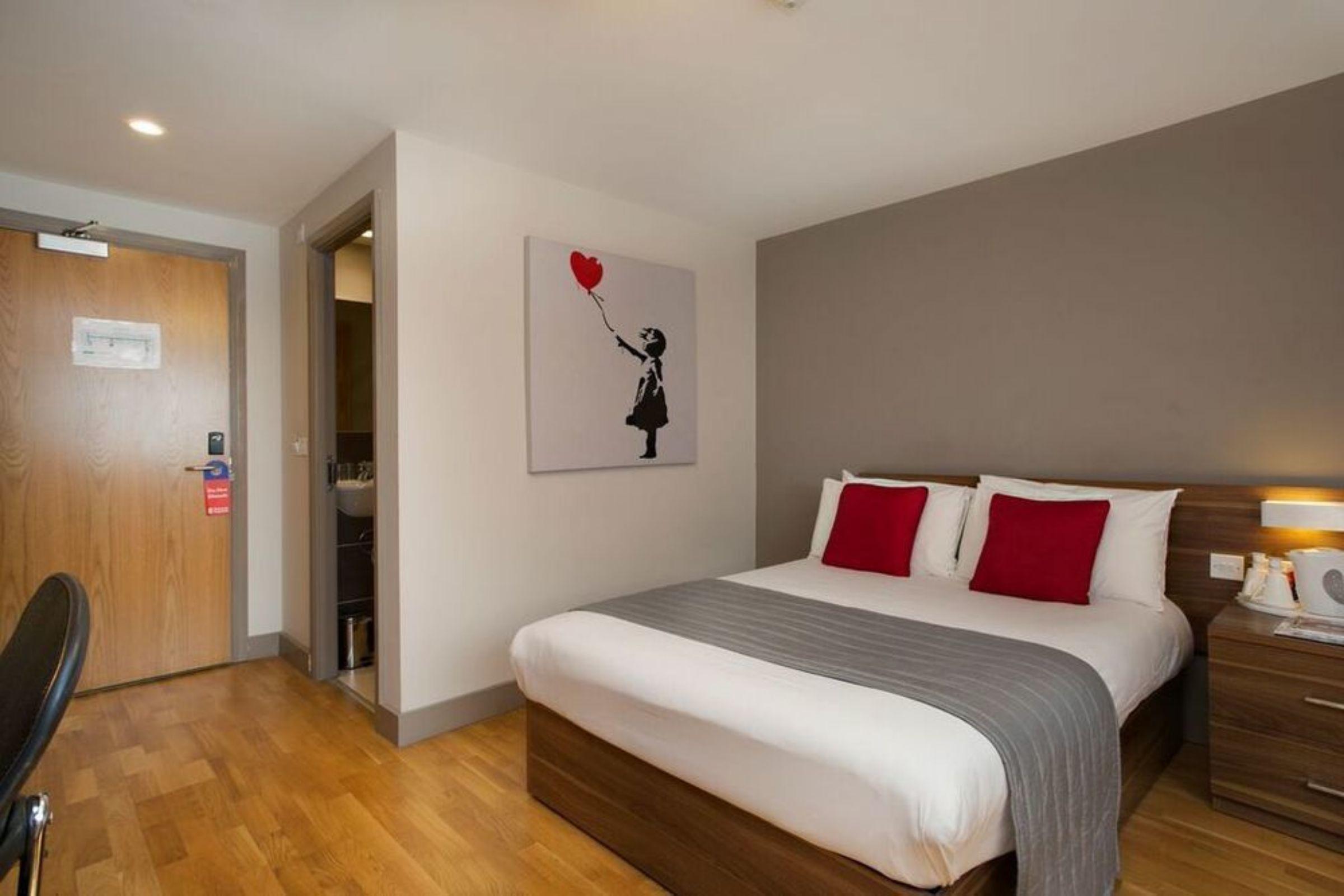 ברייטון Britannia Study Hotel מראה חיצוני תמונה