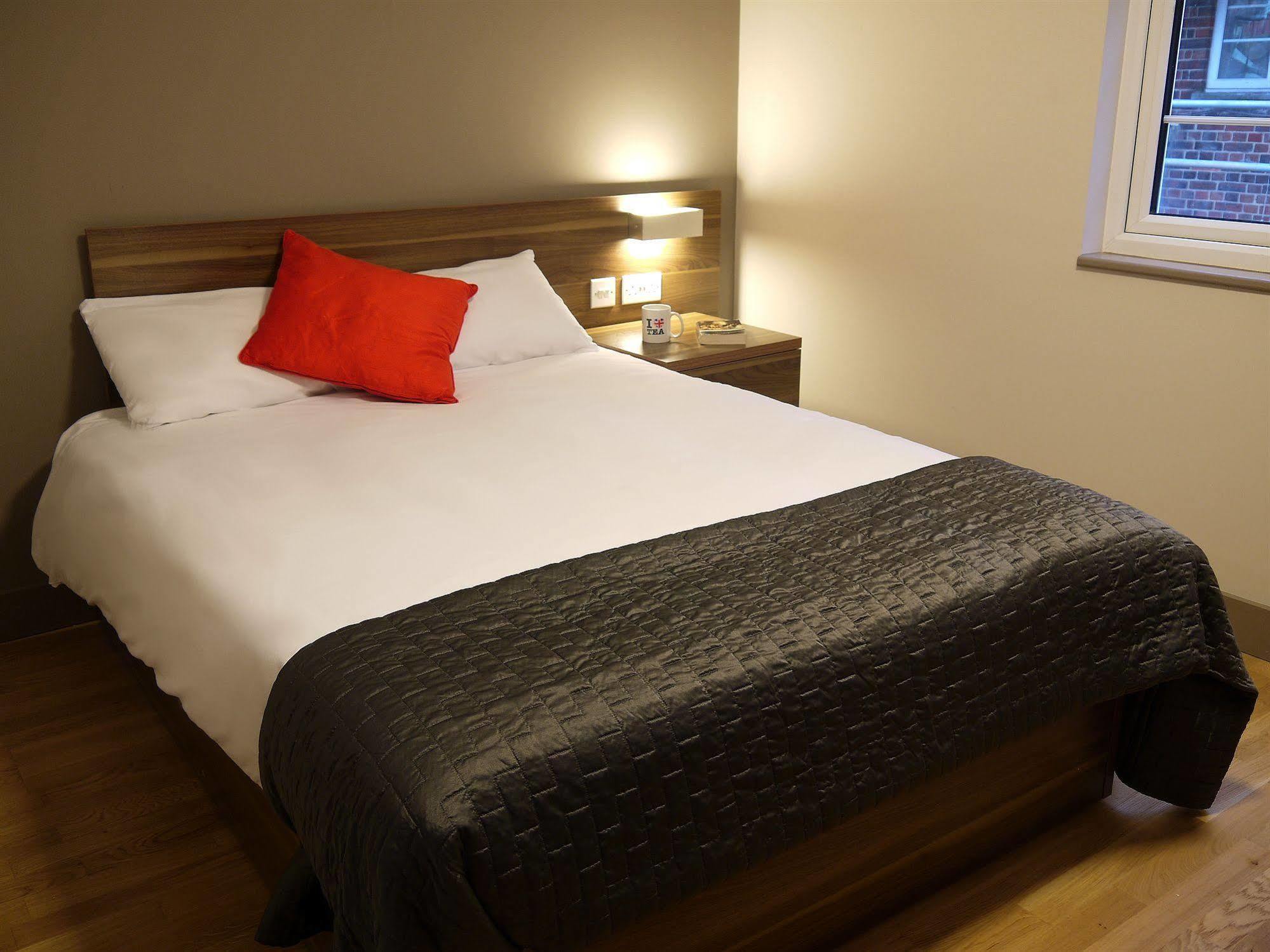 ברייטון Britannia Study Hotel מראה חיצוני תמונה