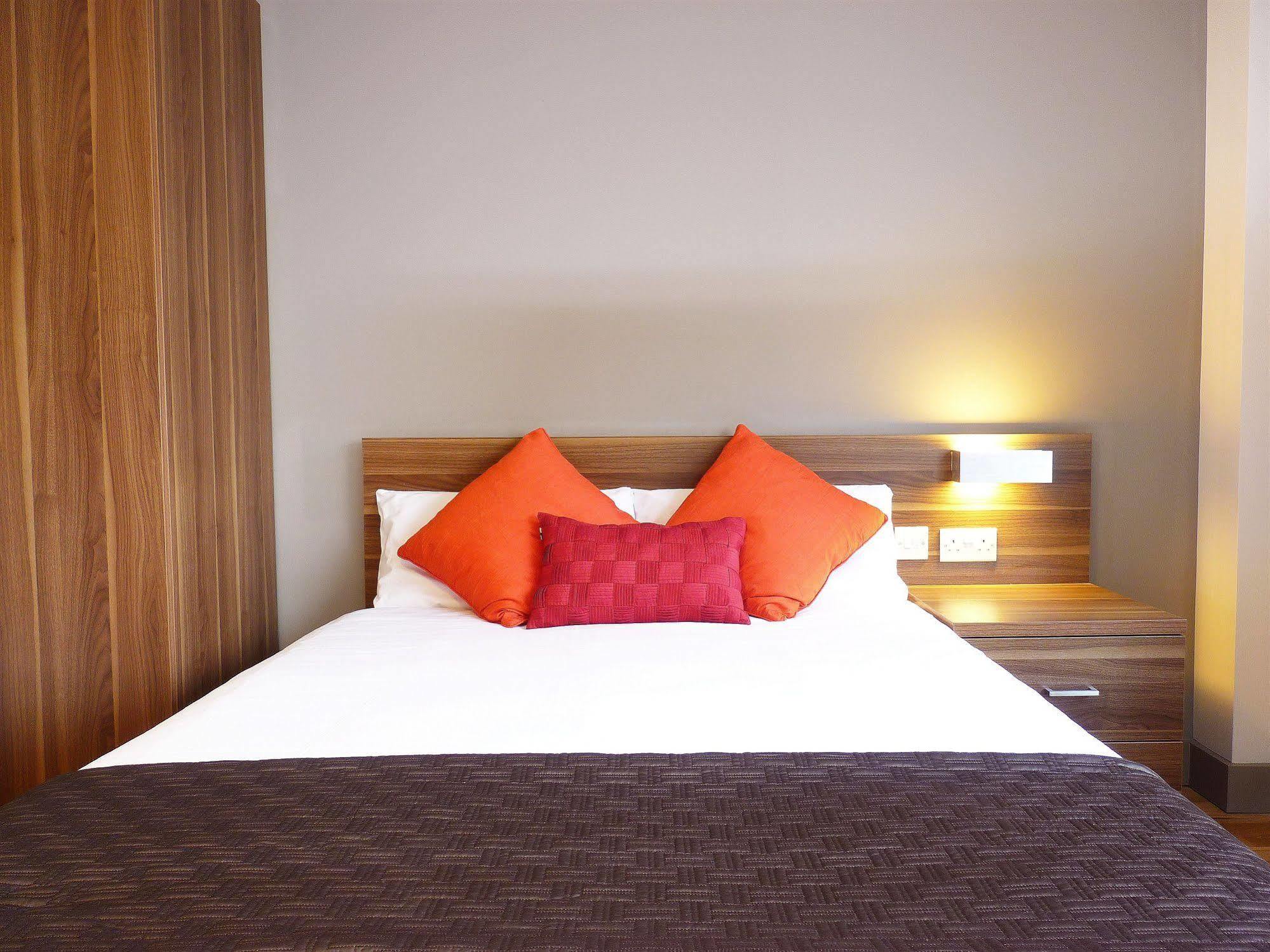 ברייטון Britannia Study Hotel מראה חיצוני תמונה